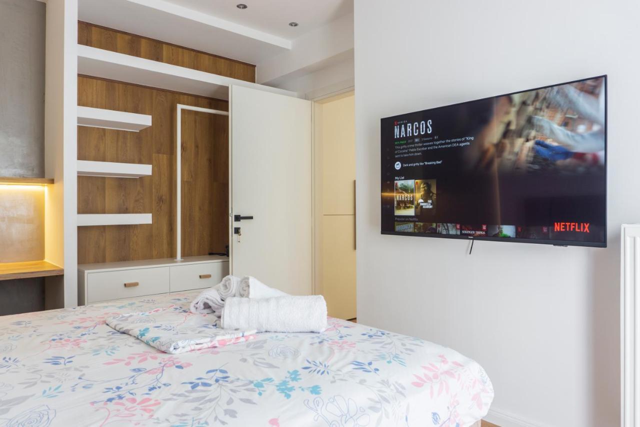 New Modern Style Home Next To The Train Station Thessalonique Extérieur photo