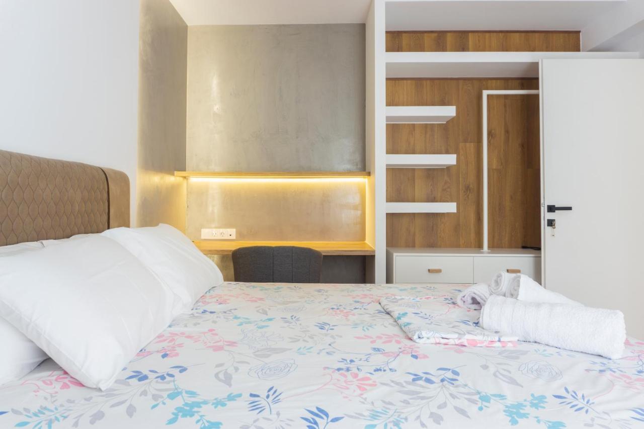 New Modern Style Home Next To The Train Station Thessalonique Extérieur photo